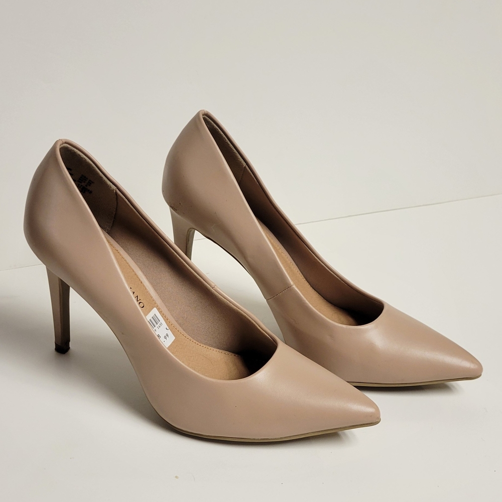 Christian Siriano Nude Heels Stiletto Pumps Sz 8
